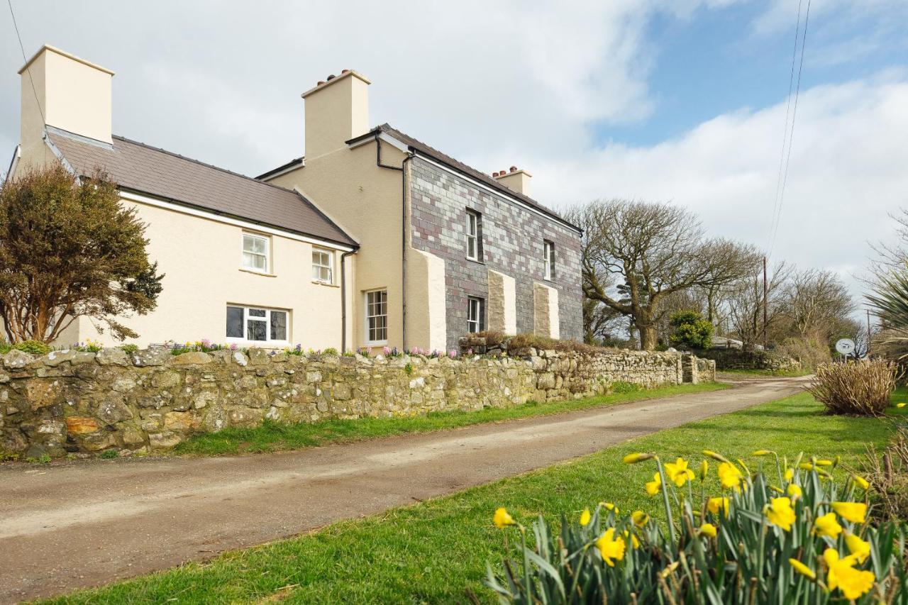 Penrhiw Farm B & B Goodwick Ngoại thất bức ảnh